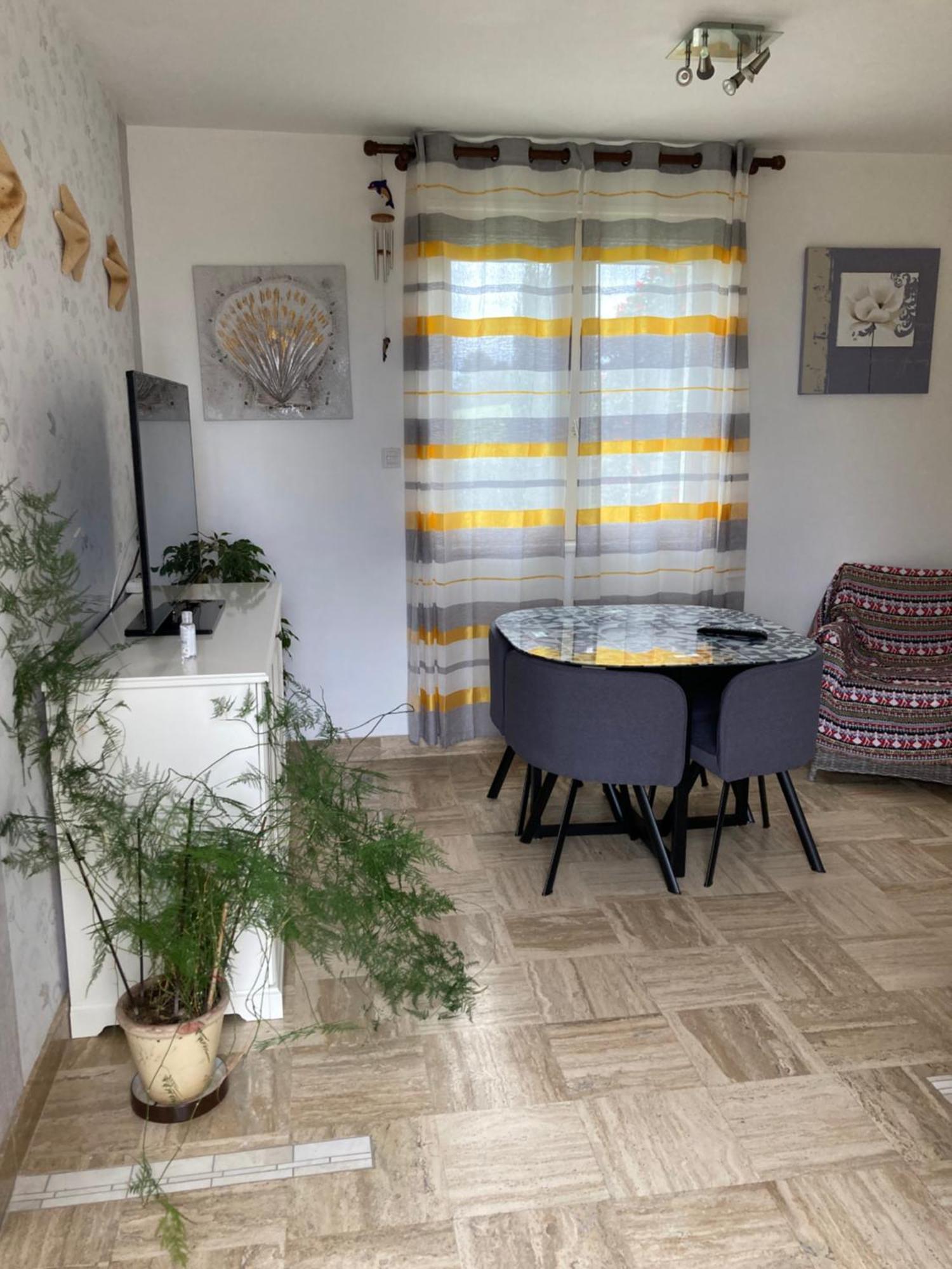 Loue Chambre Chez L Habitant Acces A La Cuisine A 10 Mn Des Plages Ploeven المظهر الخارجي الصورة